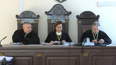 Суд у справі авіакатастрофи "Ан-26" у Полтаві знову відклали Суд у справі авіакатастрофи "Ан-26" у Полтаві знову відклали