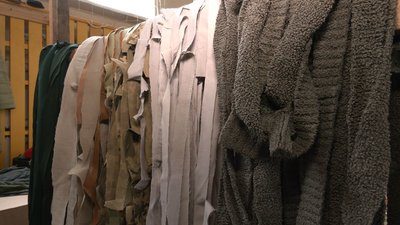 У Черкасах не вистачає тканини для маскувальних сіток У Черкасах не вистачає тканини для маскувальних сіток