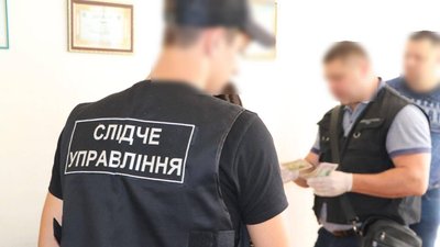Голову сільради на Одещині обвинувачують у хабарництві Голову сільради на Одещині обвинувачують у хабарництві