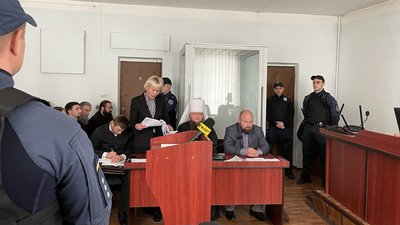 У Черкасах судять митрополита Феодосія У Черкасах судять митрополита Феодосія