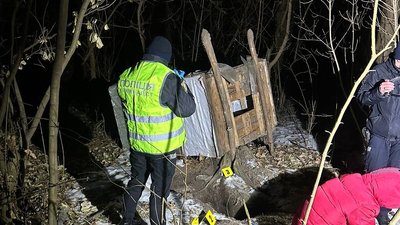 На Полтавщині затримали чоловіка, якого підозрюють у вбивстві На Полтавщині затримали чоловіка, якого підозрюють у вбивстві