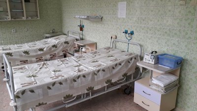 Три відділення херсонської лікарні повертаються до звичного режиму роботи Три відділення херсонської лікарні повертаються до звичного режиму роботи