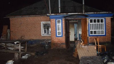 На Полтавщині на місці пожежі виявили тіло дитини На Полтавщині на місці пожежі виявили тіло дитини