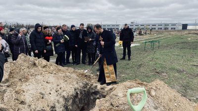 У Броварах поховали 13-річного хлопчика, якого розстріляли росіяни У Броварах поховали 13-річного хлопчика, якого розстріляли росіяни