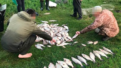 Майже 40 тисяч гривень збитків: на Черкащині затримали браконьєрів з Полтавщини Майже 40 тисяч гривень збитків: на Черкащині затримали браконьєрів з Полтавщини