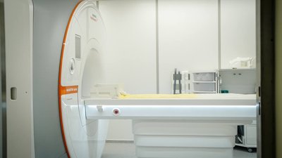 Магнітно-резонансний томограф