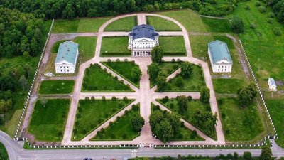 Палац і парк Розумовського у Батурині Палац і парк Розумовського у Батурині