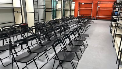 Укриття в школі Укриття в школі