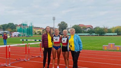 ДЮСШ з Волині стала найкращою у командному чемпіонаті України з легкої атлетики ДЮСШ з Волині стала найкращою у командному чемпіонаті України з легкої атлетики