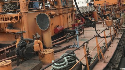 Одеський морський порт продав чотири судна за 5,2 млн грн Одеський морський порт продав чотири судна за 5,2 млн грн