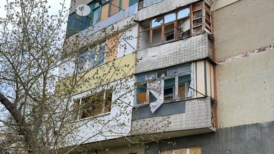 Обстріли, поранені у Херсоні