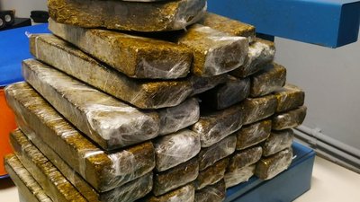 У Бразилії арештували бойовика "ДНР" Лусваргі за зберігання наркотиків і боєприпасів У Бразилії арештували бойовика "ДНР" Лусваргі за зберігання наркотиків і боєприпасів