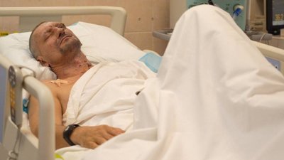На Дніпропетровщині лікують спецкореспондента телеканалу Freedom, колеги якого загинули через атаку по Краматорську