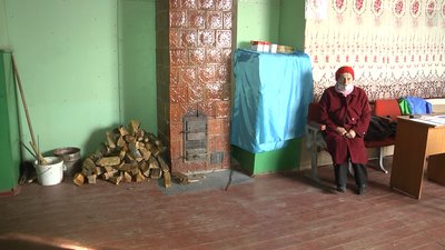 На Волині майже тисяча громадян голосуватимуть у приміщенні, що осипається. СУСПІЛЬНЕ | ВІДЕОНОВИНИ