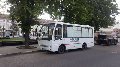 ВІЛ на Франківщині: хто і як йому протистоїть?