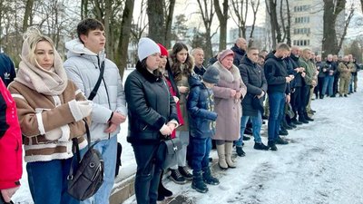 В Івано-Франківську спецпризначенці вшанували пам'ять кіборгів