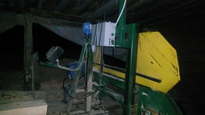 На Житомирщині на приватній пилорамі вилучили 123 колоди незаконно вирубаної сосни і вільхи На Житомирщині на приватній пилорамі вилучили 123 колоди незаконно вирубаної сосни і вільхи