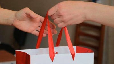У кожному районі Львова облаштують пункти збору речей для потребуючих