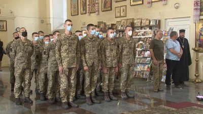 У Полтаві вшанували загиблих військовослужбовців У Полтаві вшанували загиблих військовослужбовців