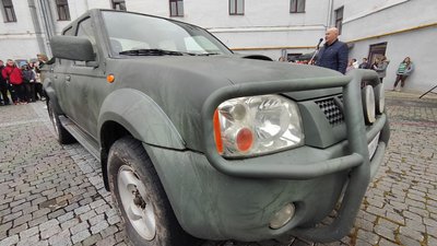Волинський коледж придбав для волинської бригади ТРО позашляховик Волинський коледж придбав для волинської бригади ТРО позашляховик