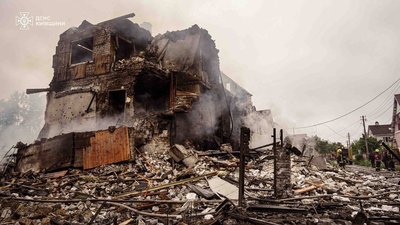 Є загиблі і поранені: наслідки атаки Київської області зафіксовані у 5 районах Є загиблі і поранені: наслідки атаки Київської області зафіксовані у 5 районах