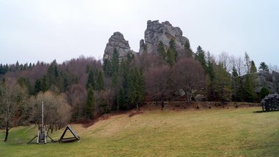Заповідник "Тустань" на Львівщині відновив роботу – фоторепортаж
