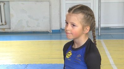 Привезла три золоті медалі зі змагань з панкратіону. Буковинка Дар'я Фесик. СУСПІЛЬНЕ | ЛЮДИ