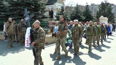 У Миколаєві перепоховали тіло підполковника Геннадія Матуляка