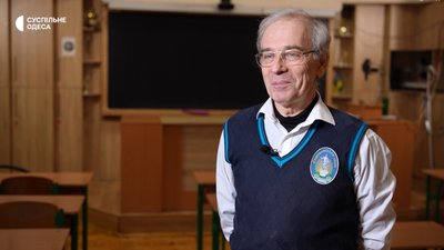Мільйон підписників і фізика для всіх: як Павло Віктор змінює шкільну освіту Мільйон підписників і фізика для всіх: як Павло Віктор змінює шкільну освіту