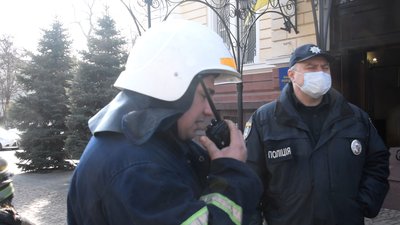 У Миколаєві відбулися навчання бійців міського гарнізону оперативно-рятувальної служби