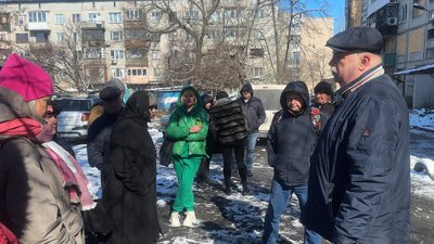 У Добропіллі обстежують будинки після обстрілу проти ночі 8 березня: чи визнають зруйнованими У Добропіллі обстежують будинки після обстрілу проти ночі 8 березня: чи визнають зруйнованими