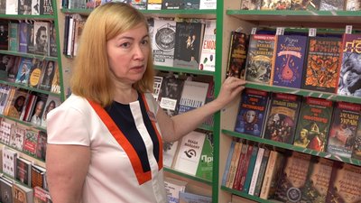 У черкаських книгарнях збільшився попит на україномовні книги У черкаських книгарнях збільшився попит на україномовні книги