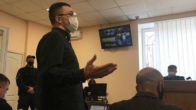 Суд відпустив Стерненка на поруки нардепа Лозинського Суд відпустив Стерненка на поруки нардепа Лозинського