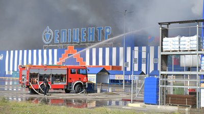 24 серпня 2026 року, Атака РФ на Одесу, дим, пожежа, Поскот, Епіцентр