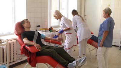 "Тиждень благодійності" в Житомирському центрі крові – серед донорів влаштують розіграш подарунків