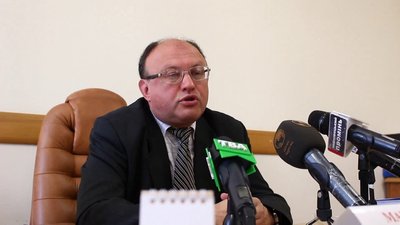 У Чернівцях відсторонили начальника управління освіти