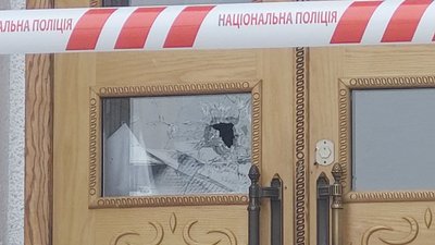 "Здався добровільно". Військовослужбовця, який стріляв на заводі "Південмаш" у Дніпрі затримали "Здався добровільно". Військовослужбовця, який стріляв на заводі "Південмаш" у Дніпрі затримали