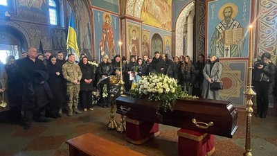 Прощання із військовим Володимиром Раковим. Київ, 2 березня 2025 року