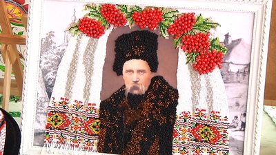 У Житомирі відкрилася виставка творчих робіт дітей "Ми – українці" У Житомирі відкрилася виставка творчих робіт дітей "Ми – українці"