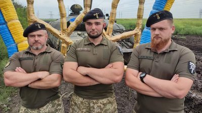 Вікінг з Карпат. Історія воїна Степана Потяка та його родини Вікінг з Карпат. Історія воїна Степана Потяка та його родини