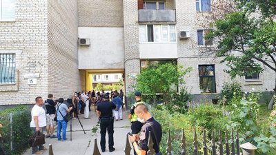 Мешканці багатоповерхівки у Луцьку – проти відкриття кафе у їхньому будинку