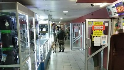 У Харкові шукали вибухівку у двох торговельних центрах та галереї