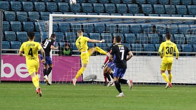 Одеський "Чорноморець" програв клубу з Дніпра "Дніпро-1" з рахунком 1:3