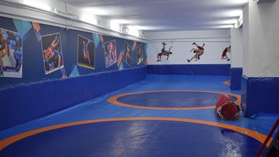 У залі греко-римської боротьби дитячо-юнацької спортивної школи у Звягелі завершили ремонтні роботи У залі греко-римської боротьби дитячо-юнацької спортивної школи у Звягелі завершили ремонтні роботи
