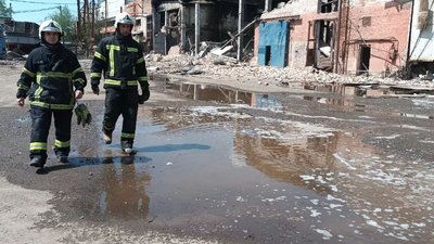 У Тернополі згорів склад, де зберігали гуманітарну допомогу У Тернополі згорів склад, де зберігали гуманітарну допомогу