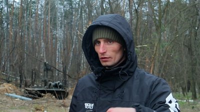 Бліндажі, розтяжки, нерозірвані снаряди: як росіяни окопалися біля Чернігова. Репортаж Бліндажі, розтяжки, нерозірвані снаряди: як росіяни окопалися біля Чернігова. Репортаж