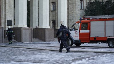 Пожежу в Каразінському університеті загасили: де зайнялося