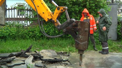 У Житомирі продовжують ліквідовувати пориви мережі водопостачання У Житомирі продовжують ліквідовувати пориви мережі водопостачання