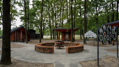 Безпечно та безоплатно: на Житомирщині облаштували ще одну рекреаційну зону для відпочинку у лісі Безпечно та безоплатно: на Житомирщині облаштували ще одну рекреаційну зону для відпочинку у лісі
