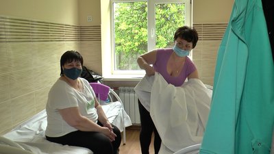 Пацієнтки п'ятої лікарні у місті Полтава Пацієнтки п'ятої лікарні у місті Полтава